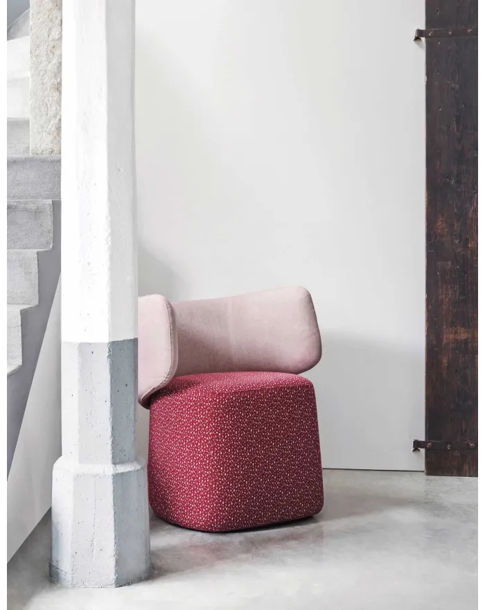 Upholstered easy chair ORIGIN By Novamobili design Makoto Kawamoto