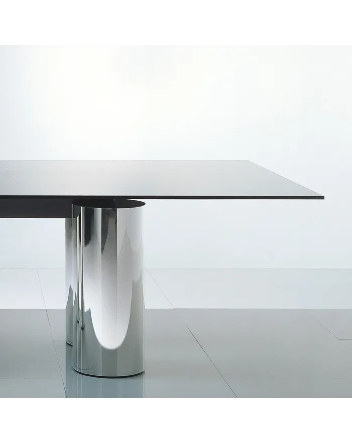 Serenissimo Table