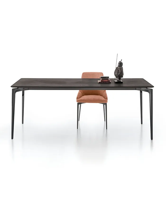Liuto XL - Extendable Table